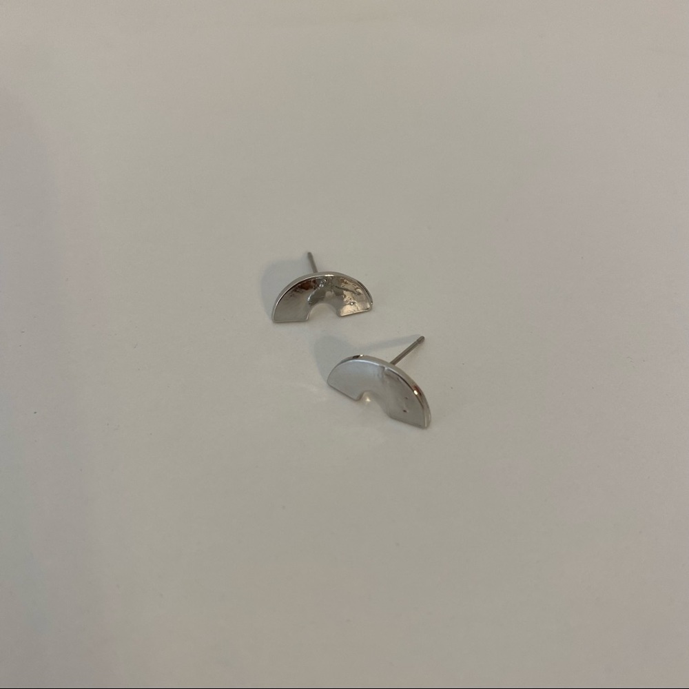 Minimalistic Stud Earrings - Picture 7 of 12